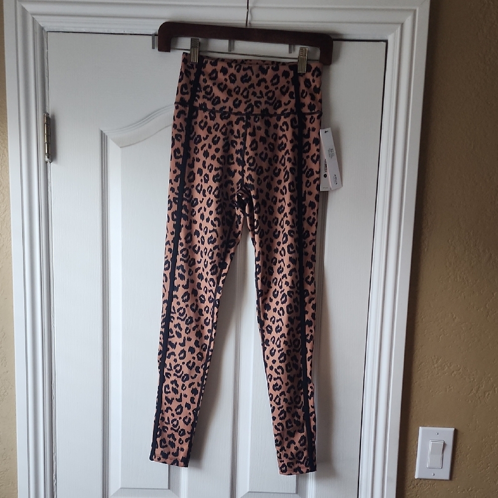 New Aqua Athletic Printed Toned Out Double Strap Leopard Print Leggings, NWT